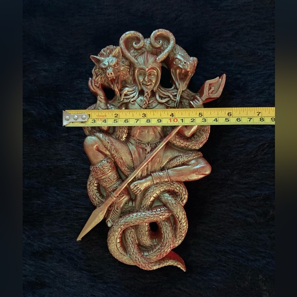Norse God Loki with Fenrir + Jörmungandr - 3D Art Tile, resin - Picture 2 of 5